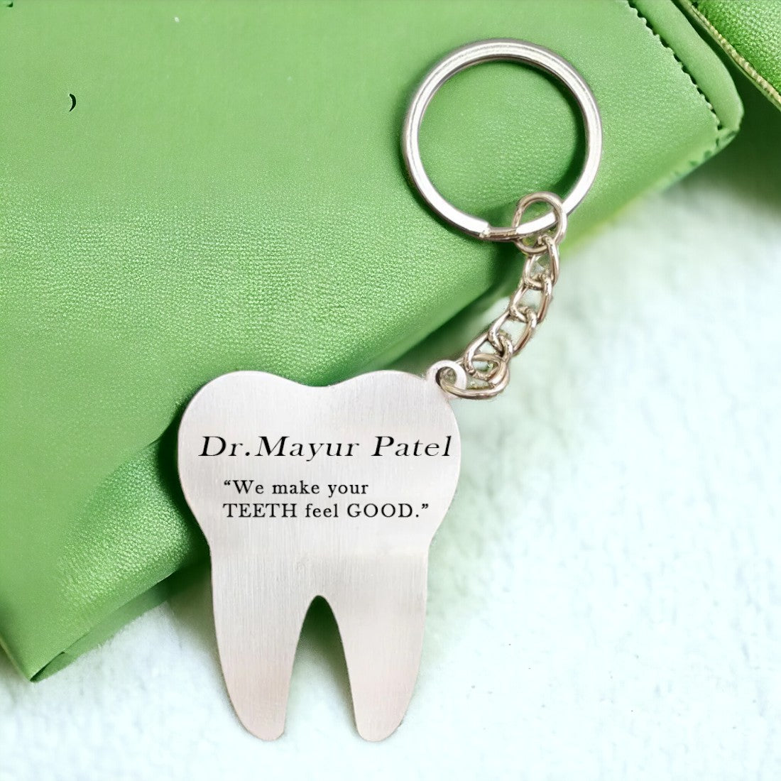 PERSONALISED METAL KEYCHAIN WITH NAME