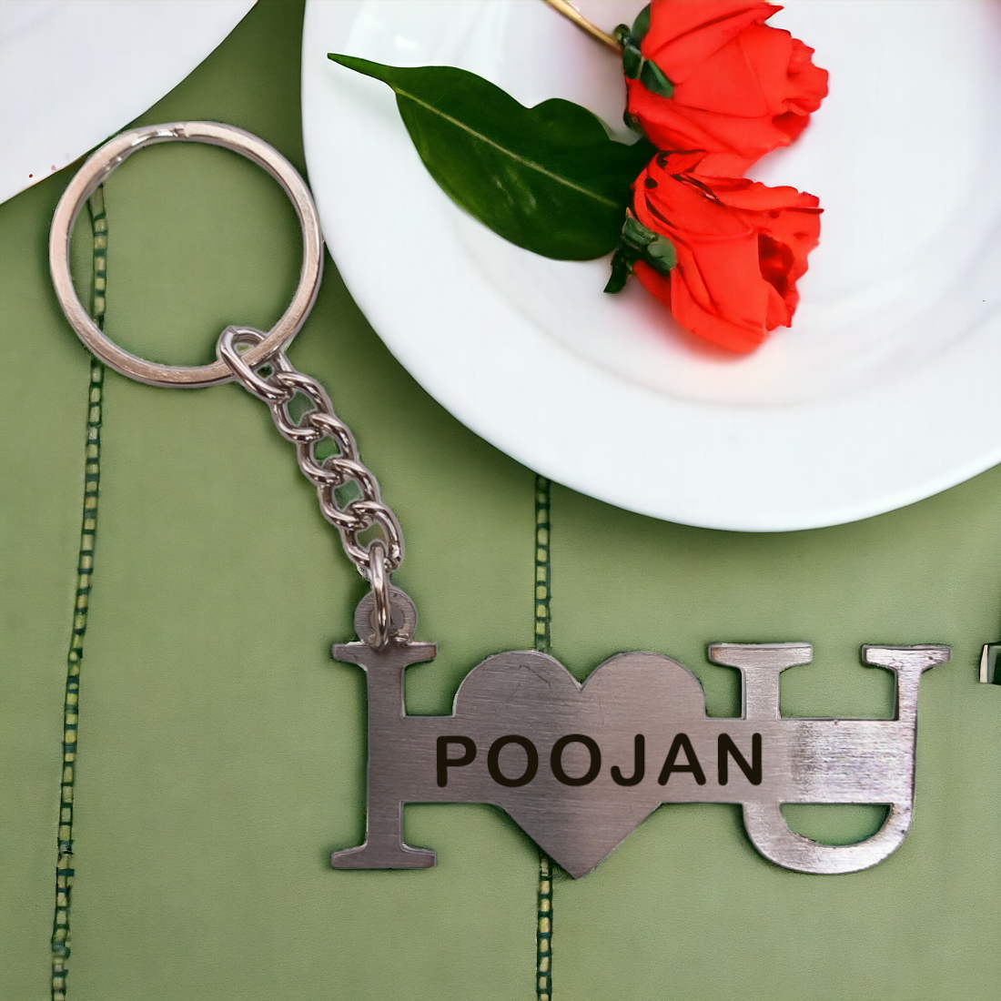 PERSONALISED METAL KEYCHAIN WITH NAME